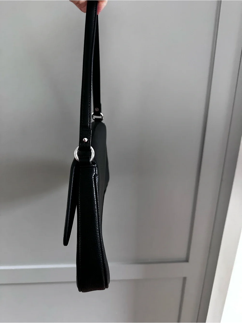 Simon Miller sleek black